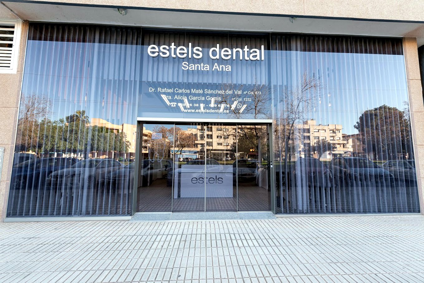 Estels Santa Ana